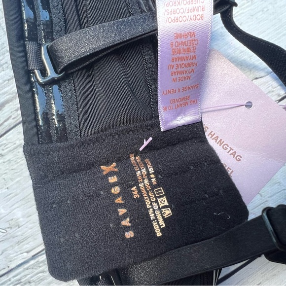 NWT savage x fenty core microfiber removable + adjustable strap bra - Picture 7 of 7